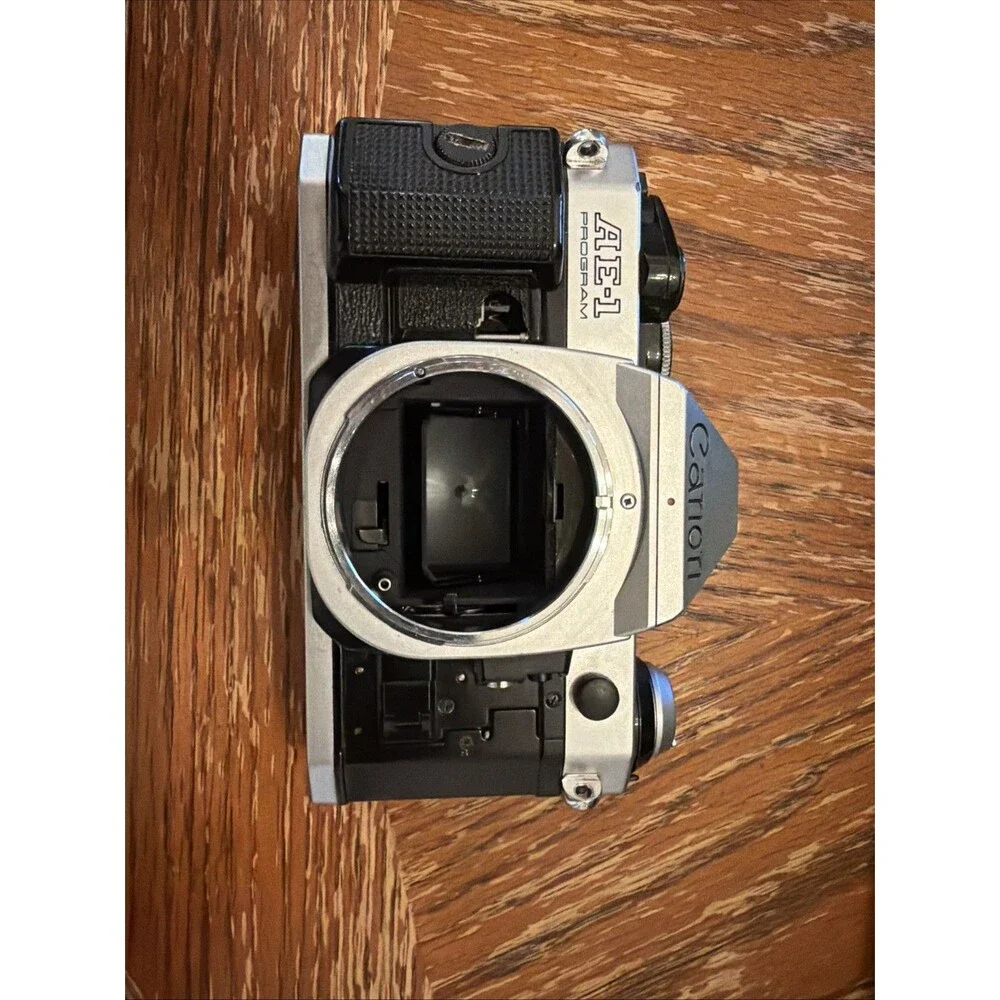 CANON AE-1 Program 35MM w 4 Lenses Flash + Lens Care Kit !! Free Shipping !